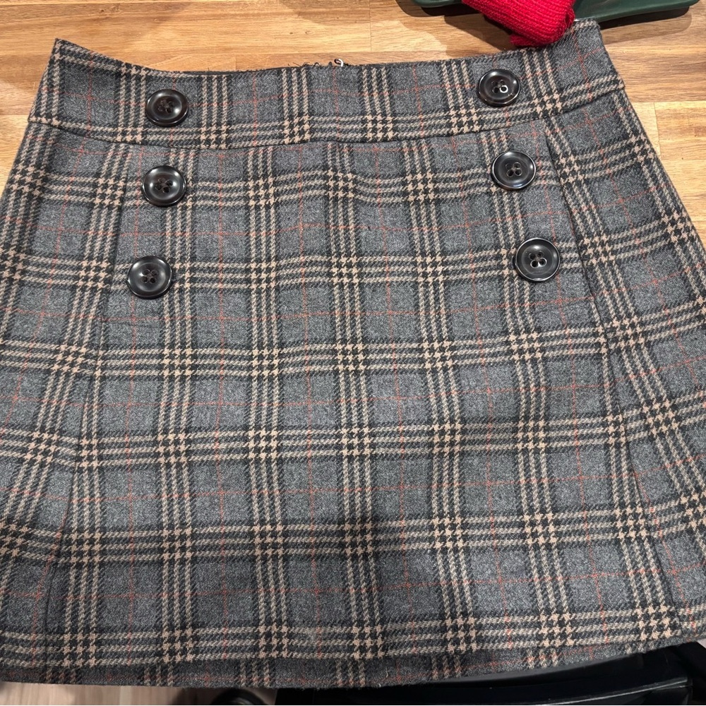 GAP Gray Plaid Mini Skirt